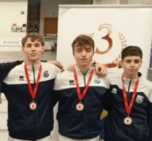Lluvia de Bronces en el Campeonato de Madrid M-17: Éxito Individual y por Equipos