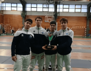 ¡Campeones y Ascenso! Nuestro segundo equipo conquista la Liga Bronce de Espada Masculina
