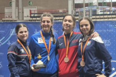 Elena Quintano Mayor conquista la medalla de bronce en espada femenina individual en el Campeonato de España M15